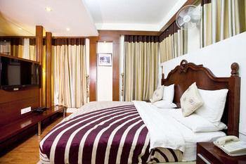 Oyo Premium Pitampura Hotel New Delhi Exterior foto